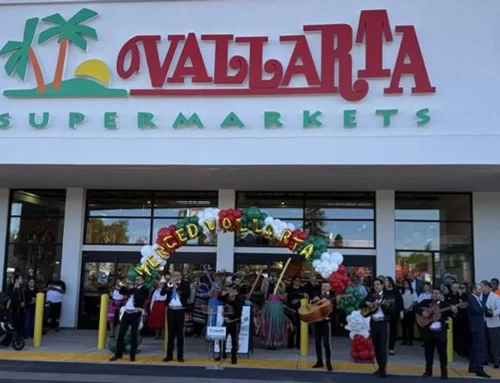 Vallarta Supermarkets Celebrates Grand Opening at Marketplace at Merced